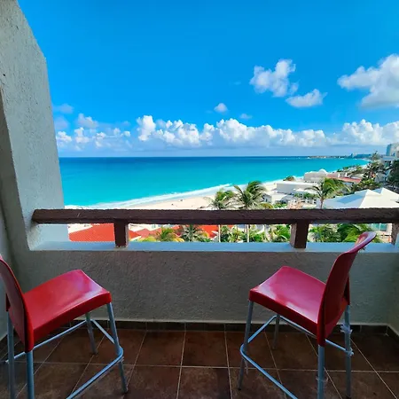 Beachfront Apartments Cancún Exterior foto