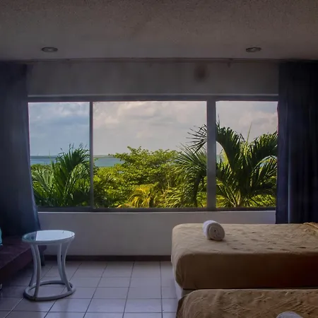 Beachfront Apartments Cancún Zimmer foto