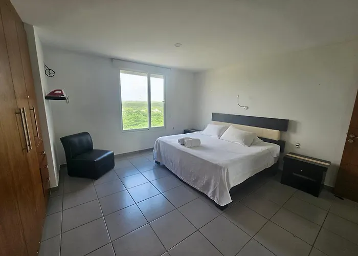 Beachfront Apartments Cancun